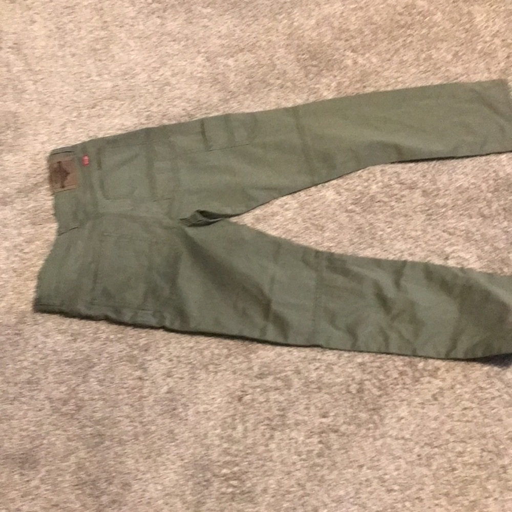 Wrangler - Picture 2 of 4